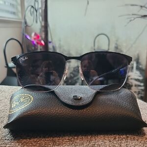 Ray-Ban Black Sunglasses